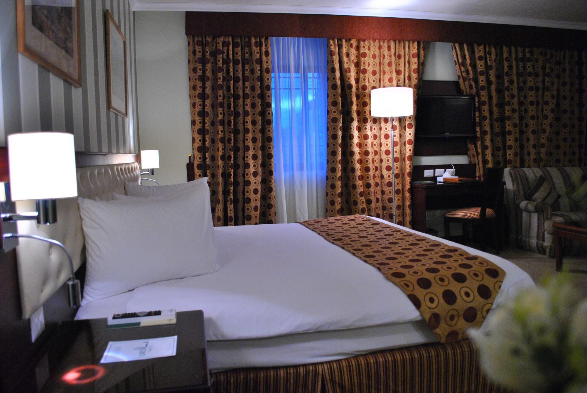 Larsa Hotel Амман Экстерьер фото